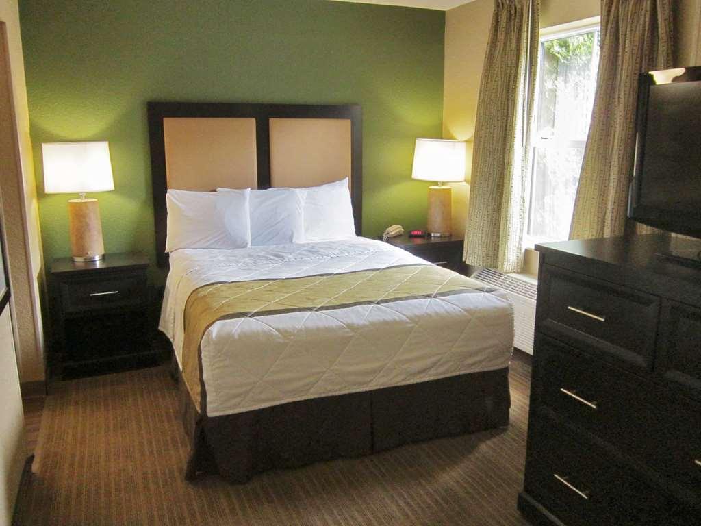 Extended Stay America Suites - Washington, Dc - Gaithersburg - South Room photo