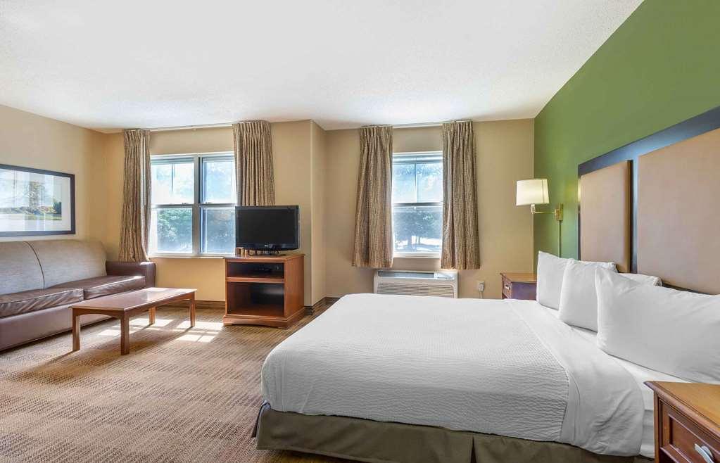 Extended Stay America Suites - Washington, Dc - Gaithersburg - South Room photo