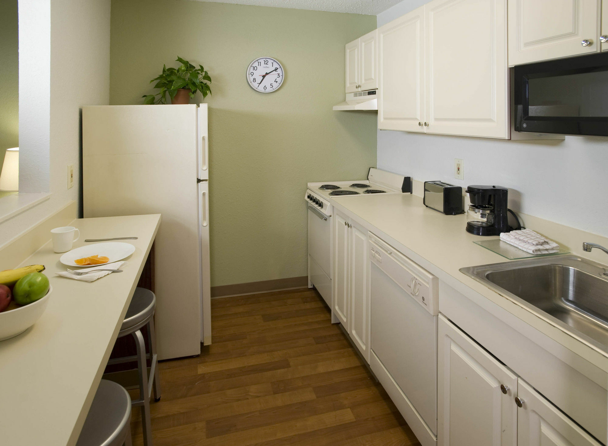 Extended Stay America Suites - Washington, Dc - Gaithersburg - South Room photo